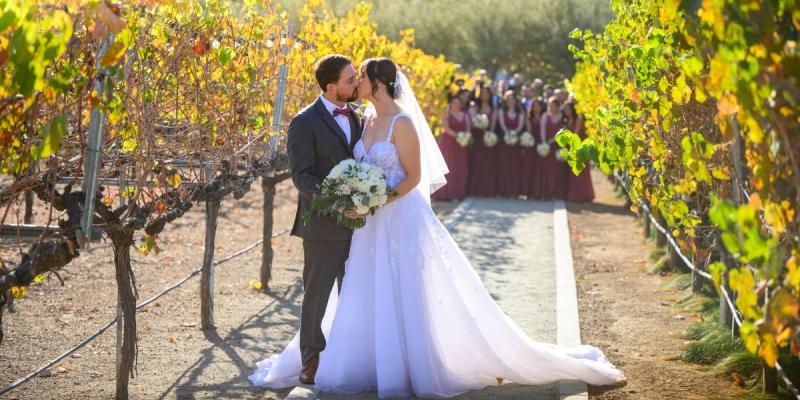 Why Food & Wine Lovers Are Choosing Vineyard Wedding Venues